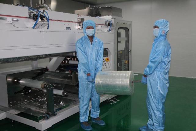 鼎旺科技 以創新為引擎，爭做納米技術先行者與電子專用材料研發的領跑者